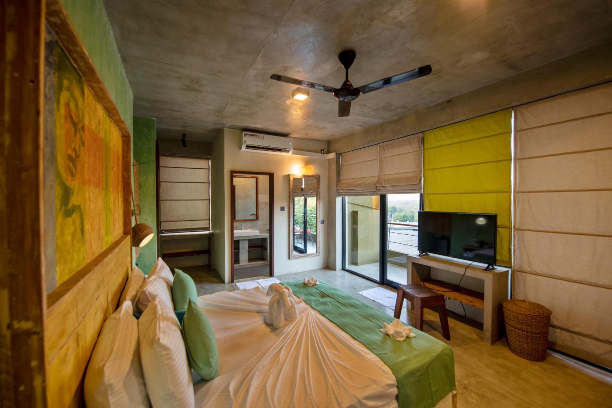 White Moon Resort Гампа Екстериор снимка