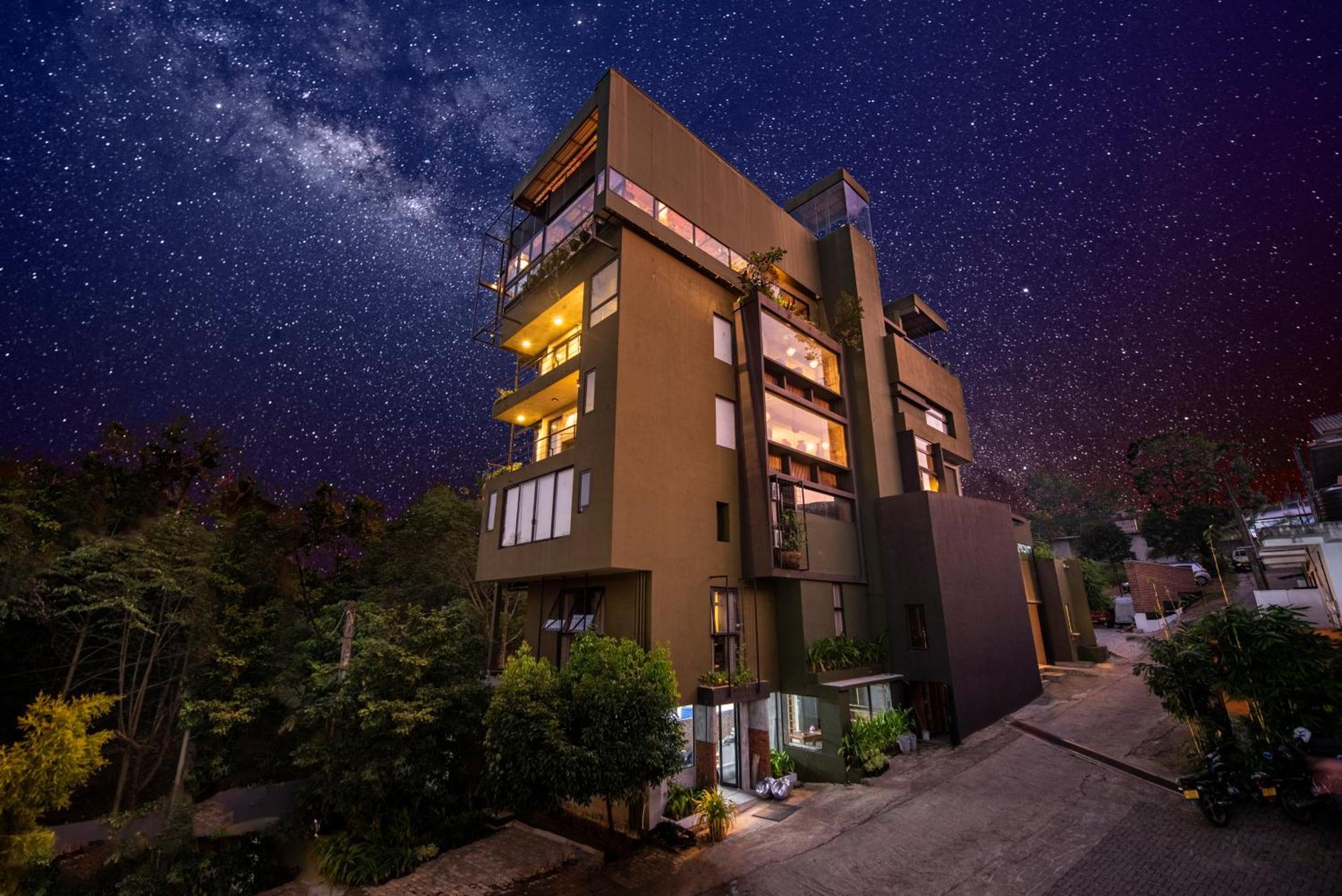 White Moon Resort Гампа Екстериор снимка